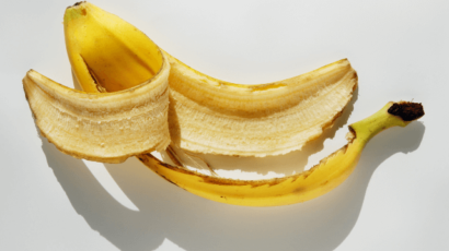 केले के छिलके के फायदे (Benefits of banana peel in hindi)