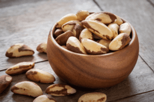 ब्राजील नट्स के फायदे और नुकसान – Brazil Nuts in hindi